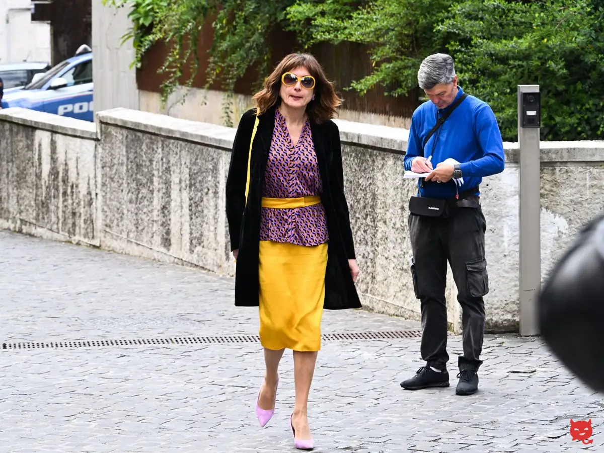 Enrica Bonaccorti sorridente foto ritratto ufficiale conduttrice Non è la RAI