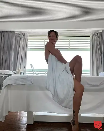 Federica Pellegrini Matilde neonata foto tenera